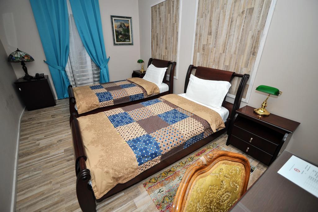 Dream Hotel Tirana Eksteriør billede